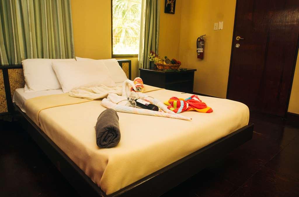 Overbridge River Resort Paramaribo Room photo