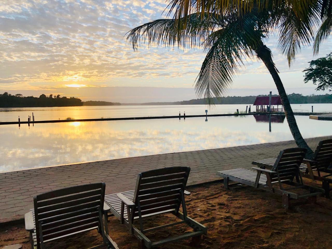 Overbridge River Resort Paramaribo Exterior photo